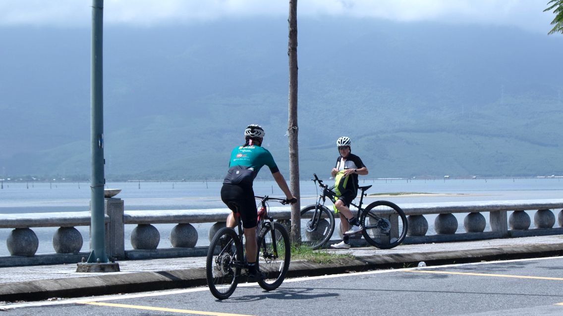 Ultimate Vietnam Cycling Odyssey: 17-Day Adventure from Saigon to Hanoi